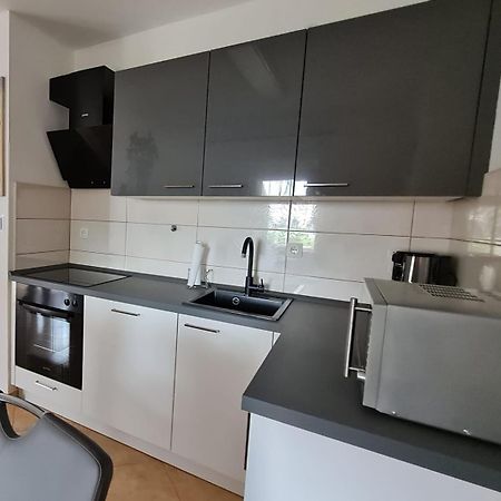 Apartman Joki 노비비노돌스키 외부 사진