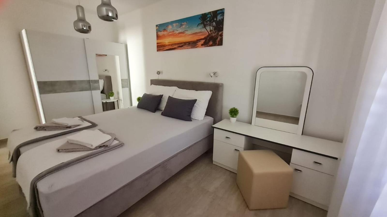 Apartman Joki 노비비노돌스키 외부 사진