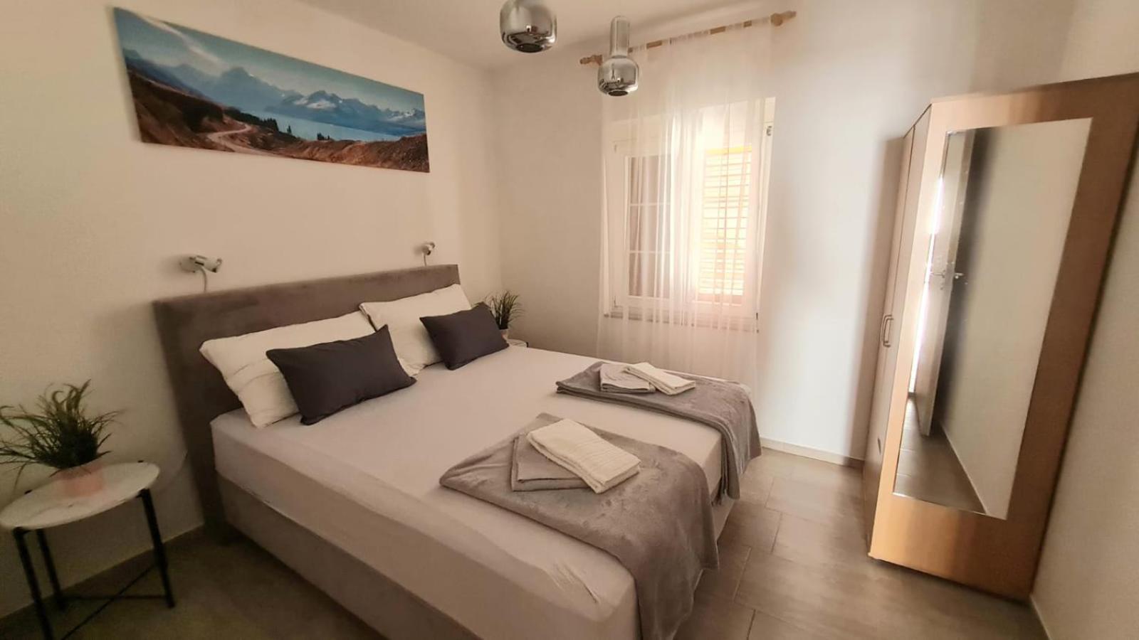 Apartman Joki 노비비노돌스키 외부 사진